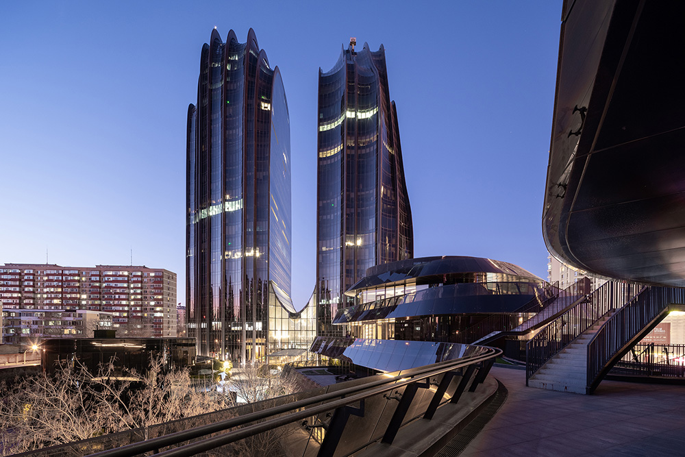 点击浏览大图 无限可能的世界 某影视公司北京办公室设计欣赏