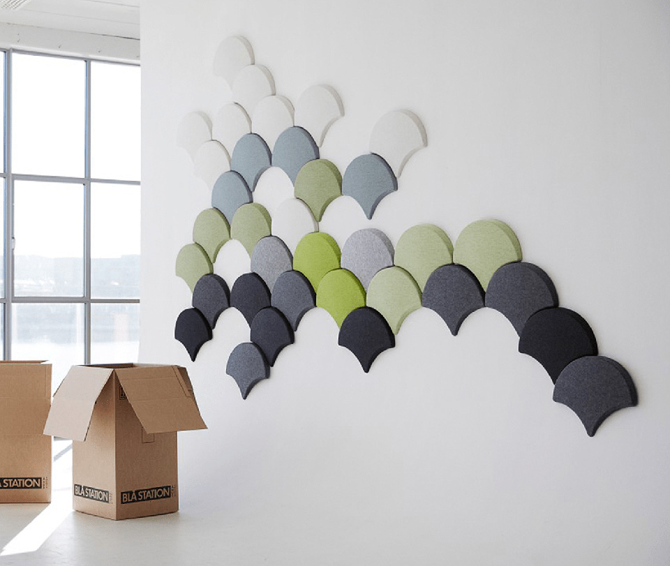 迷人的银杏叶声学吸音板 带来一室绚丽美景