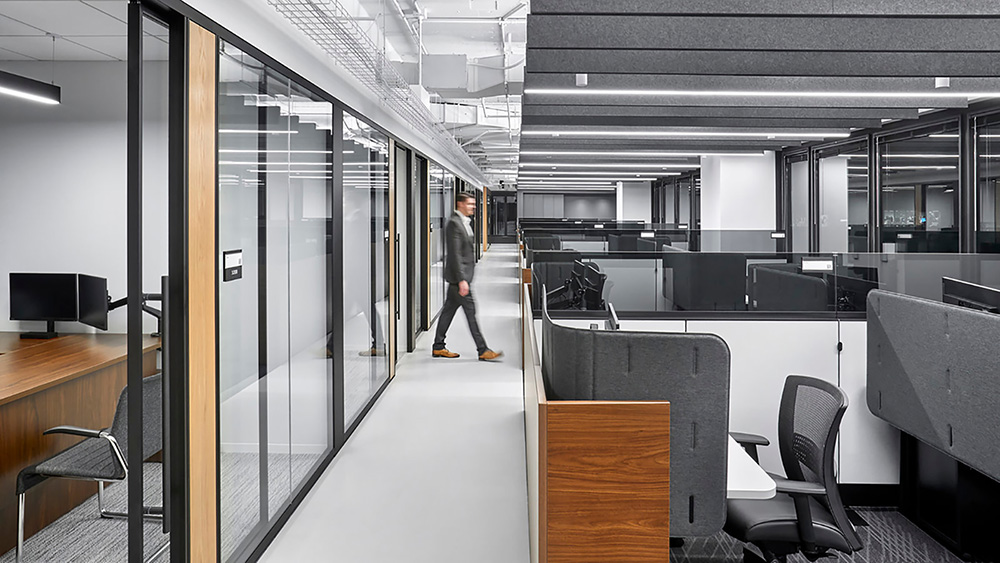 点击浏览大图 黑白摩登 RSM国际会计公司芝加哥总部设计欣赏