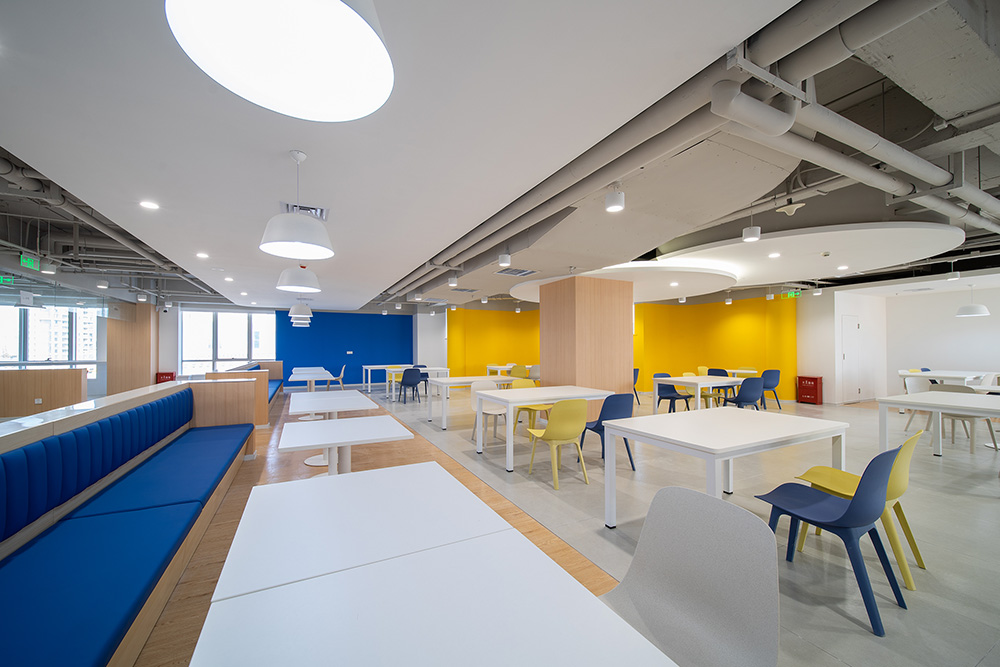 设计助力成长 妙可蓝多上海总部办公设计欣赏